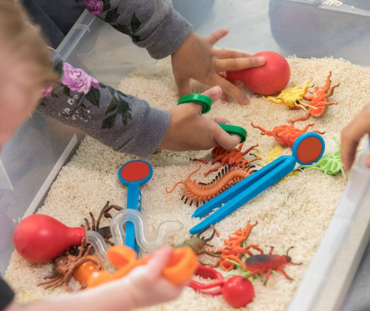 Using Sensory Bins to Teach the Bible